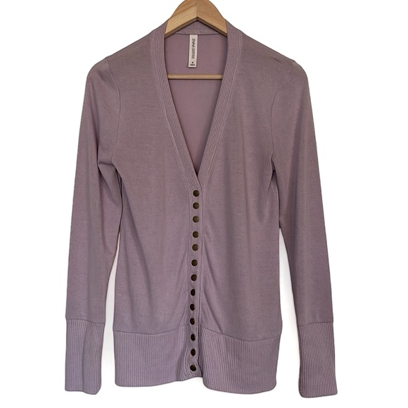 Zenana Outfitters Sweaters - V-Neck Snap Front Cardigan Long Sleeve Mid Length Medium Lavender